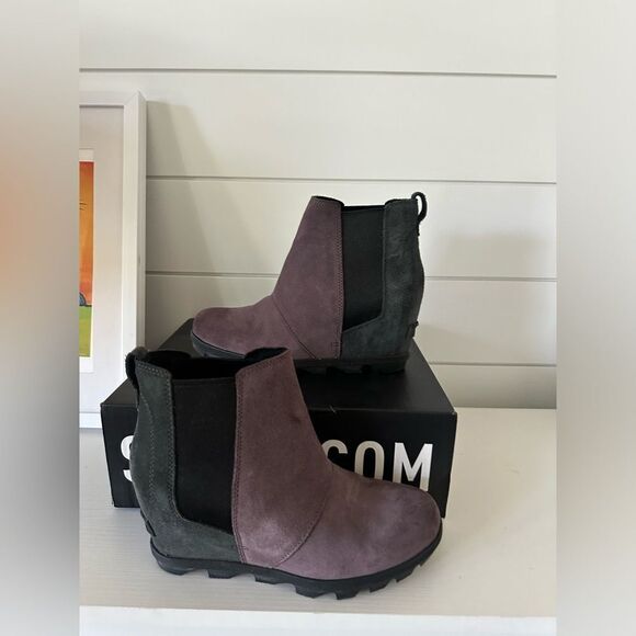 Purple Sorel Joan of Arctic Wedge Boots - Picture 3 of 10